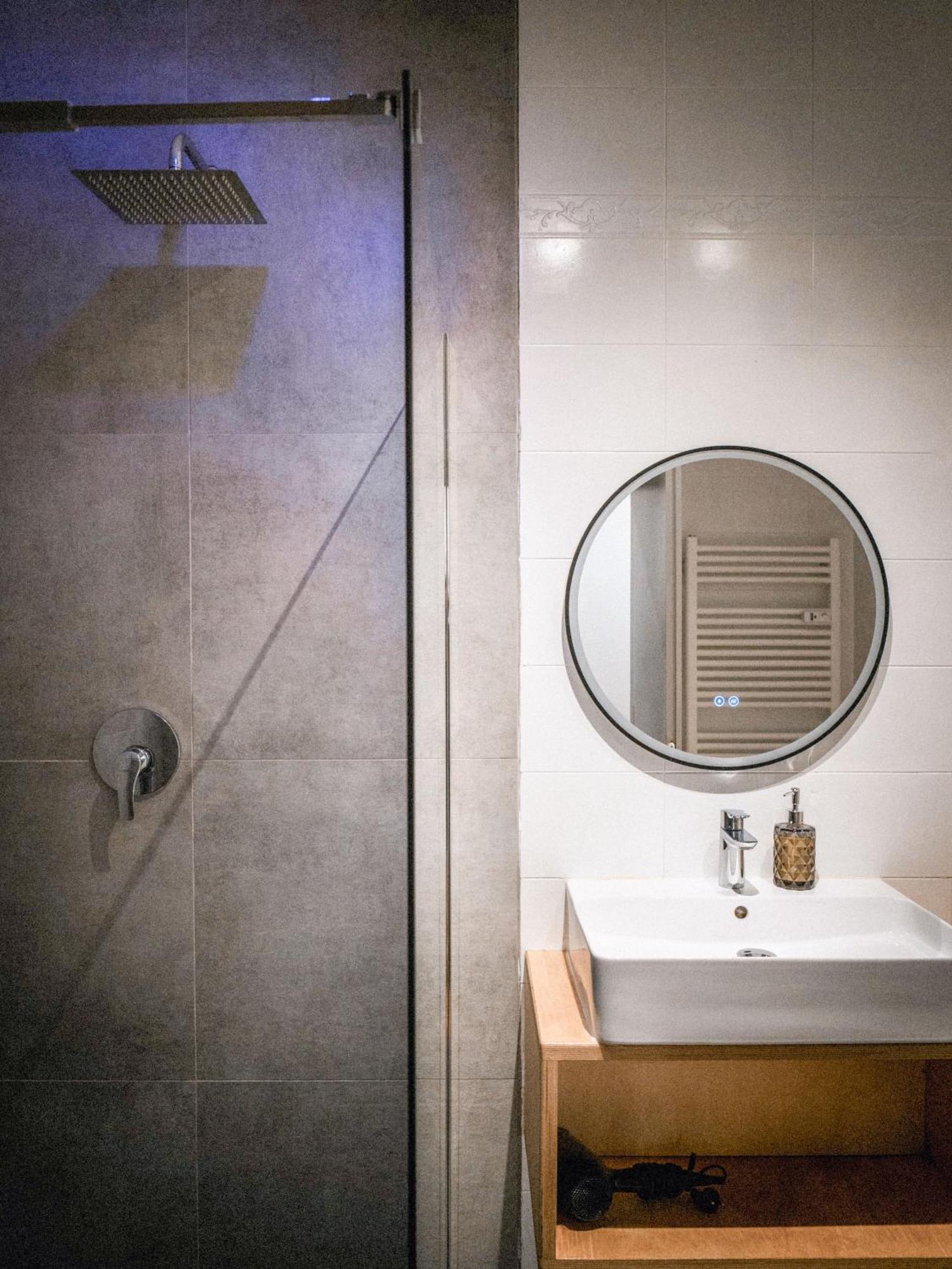 Bergblick Apartment In Zentrumsnaehe Mit Garage 메라노 외부 사진